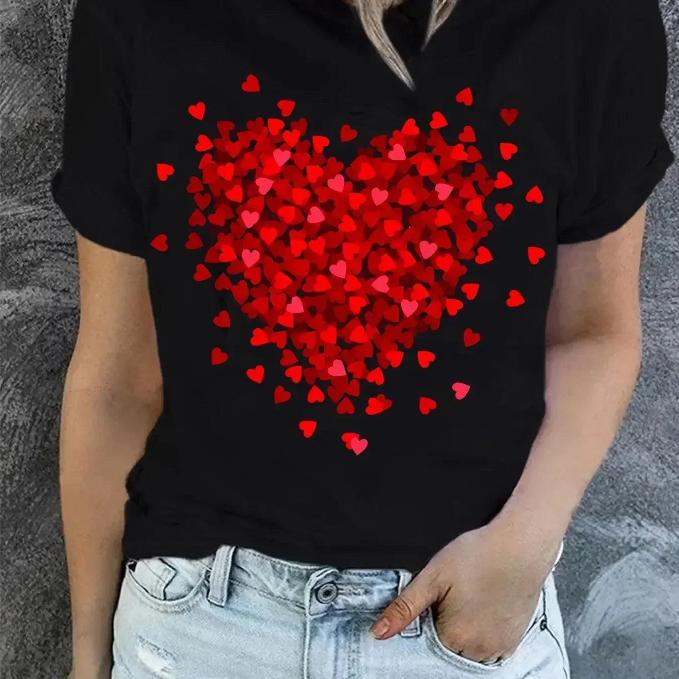 Spread love T-shirt